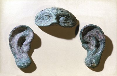 ローマ時代の奉納された目と耳、ブロンズ、紀元前200年～紀元後100年 作： Unbekannt Unbekannt