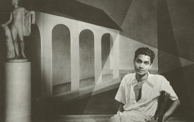 「そして何も驚かない」（白黒写真） 作： Lionel Wendt