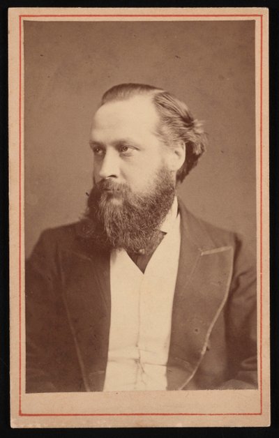 ヘンリー・モーズリー博士の肖像、1835～1918年、1873～1876年。 作： London Stereoscopic and Photographic Co