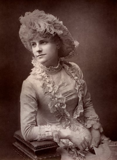 バイオレットキャメロン、イギリスの女優、1882年 作： London Stereoscopic and Photographic Co