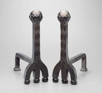 アンディロンのペア、c.1892 - 1902（ブロンズとファブリルグラス） 作： Louis Comfort Tiffany