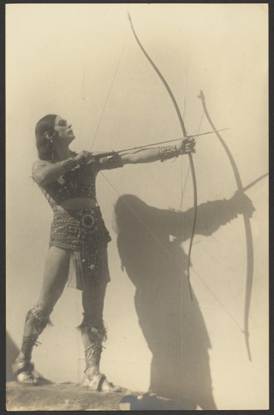 古の戦士 作： Louis Fleckenstein
