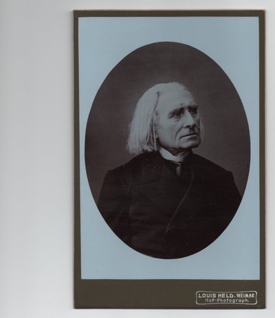 フランツ・リスト（1811-1886）（1880年、写真） 作： Louis Held