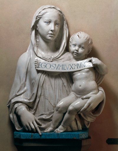 聖母と巻物を持った幼い救世主 作： Luca Della Robbia
