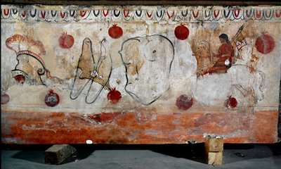 騎手とその鎧 イタリア、パエストゥムのネクロポリスから出土した紀元前4世紀のルカ人のフレスコ画。イタリア国立考古学博物館（パエストゥム 作： Lucanian School