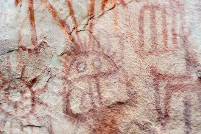 ピクトグラフィー、ファイカル、サン イグナシオ、カハマルカ、ペルー、2015 年。 作： Luis Rosendo.