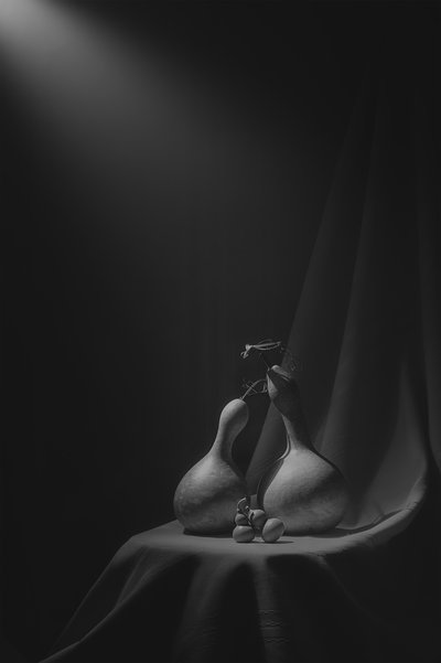 優雅なひょうたんの静物画 作： Lydia Jacobs