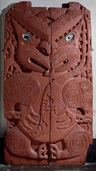 擬人化された想像上の人物が描かれたマオリ族の装飾パネル、ニュージーランド文明期 作： Maori Maori
