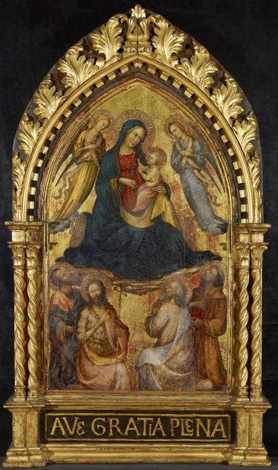 天使と4人の聖人を伴った聖母子像、1400-15年頃（パネルにテンペラと金箔 作： Master of the Straus Madonna