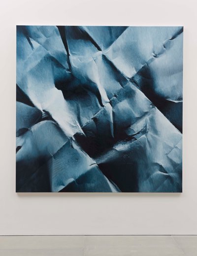 夕暮れから夜明けまで, 2012 (キャンバスに油彩) 作： Mat Collishaw