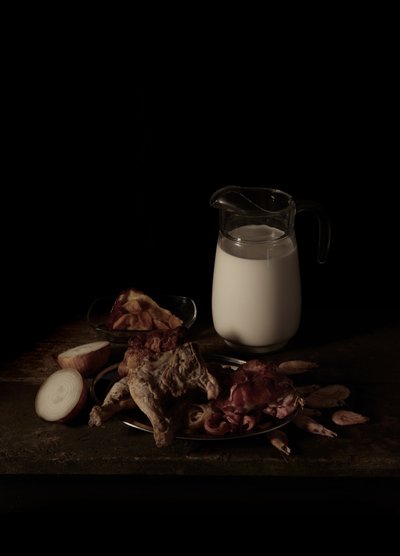 テキサス、死刑囚の最後の食事；サミー・フェルデ・ジュニア、2011年（Cタイプ写真） 作： Mat Collishaw