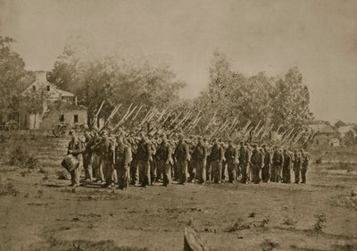 ハーパーズフェリー近くの歩兵会社、1861-65 作： Mathew B. Brady
