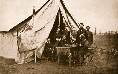 ジェームズH.ウィルソン将軍と仲間たち、1861-65（セピア写真） 作： Mathew B. Brady
