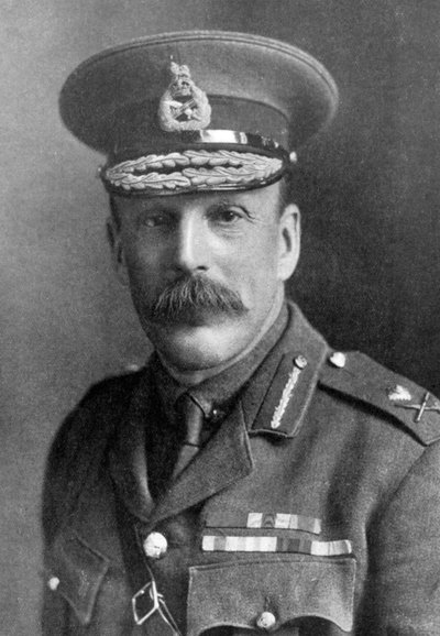 スタンリー モード将軍、メソポタミアのイギリス軍司令官、1917 年、1920 年頃。 作： Maull and Fox