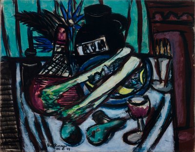 キャンティの瓶とセロリのある静物 作： Max Beckmann