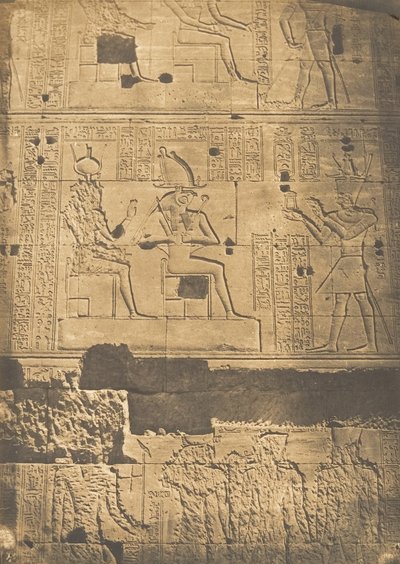 1850年4月、フィラエのイシス大神殿の西壁から撮影された Bas-relief。 作： Maxime Du Camp