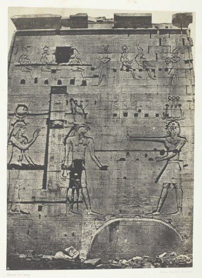 フィロエのイシス大神殿、第二塔門、ヌビア、184951年、1852年印刷。 作： Maxime Du Camp