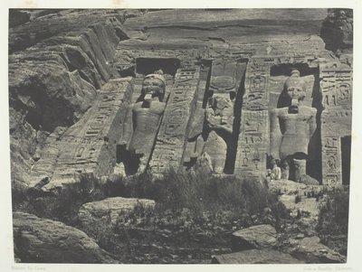 ヌビア、ハトホル・スペオスの南部、イプサンブル、184951年、1852年印刷。 作： Maxime Du Camp
