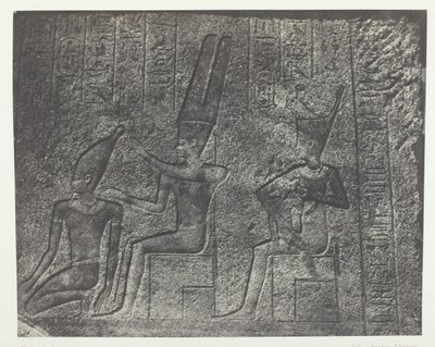 カルナック宮殿、花崗岩の聖域の外壁彫刻、テーベ、184951年、1852年印刷。 作： Maxime Du Camp