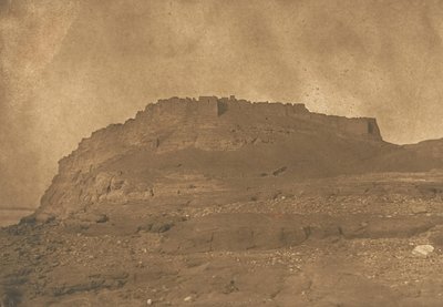 イブリーム要塞の眺め（1850年3月31日）。 作： Maxime Du Camp