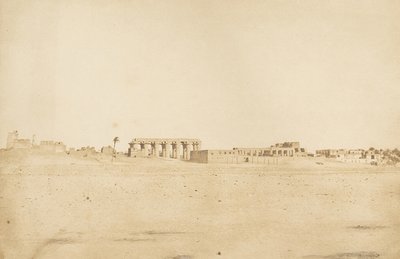 西テーベから撮影されたルクソール遺跡の全景（1849-50年）。 作： Maxime Du Camp