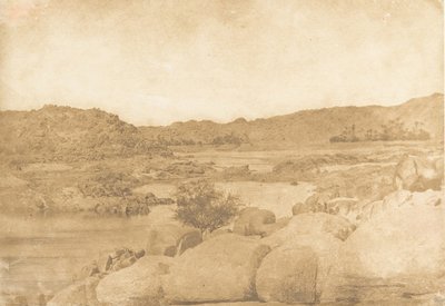 1849-50年、ファースト・カタラクト・ライト・バンクで撮影された風景。 作： Maxime Du Camp