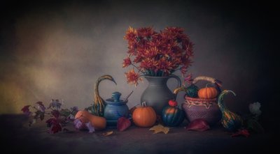  作： 