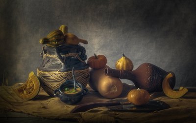  作： 