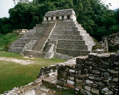 碑文の神殿 作： Mayan