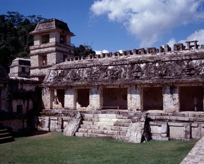 プレコロムビア文明：チアパス州パレンケ遺跡の風景 古典マヤ時代 作： Mayan Mayan