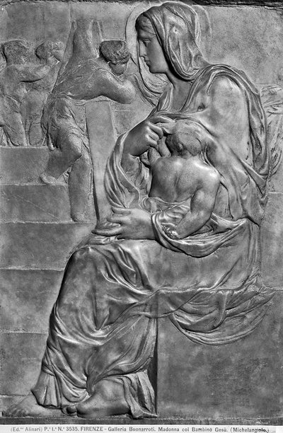スカラ座の聖母子像（大理石製 作： Michelangelo Buonarroti