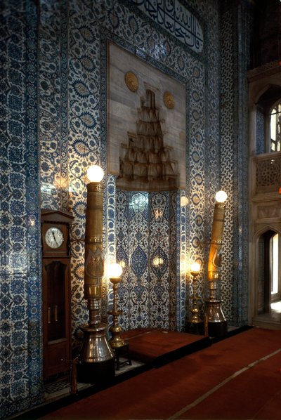 ルステム・パチャ・モスクの内観（1560-1564年 作： Mimar Sinan