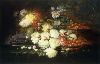 バラ、菊、ブドウ、イチゴのある静物 作： Modeste Carlier