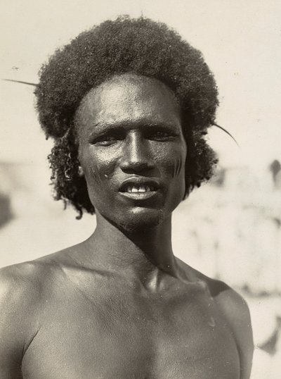 ファシストの時代に帝国を築く。クナマの若者、1936年9月5日（モノクロ写真 作： Modestino Baldinetti