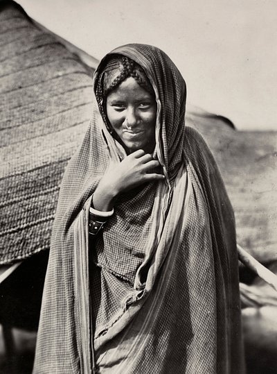ファシズムの時代に帝国を築く：ハバブ族の女性 1936年09月05日（モノクロ写真 作： Modestino Baldinetti