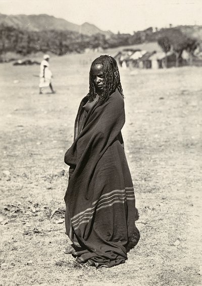 ファシズムの時代に帝国を築く：ハバブの女性 1936年09月05日（モノクロ写真 作： Modestino Baldinetti