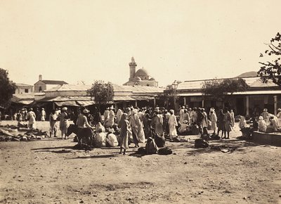 ファシスト時代の帝国建設：チェレンの市場広場、1936年09月05日（モノクロ写真 作： Modestino Baldinetti
