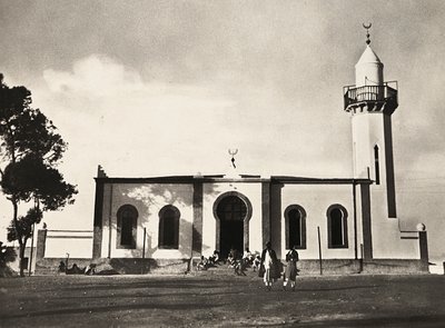 ファシスト時代の帝国建設：アスマラのモスク、1936年09月05日（モノクロ写真 作： Modestino Baldinetti