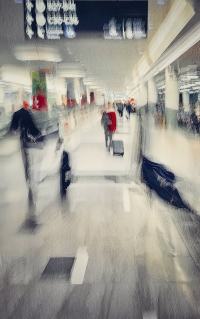 要約：空港の交通流 作： 