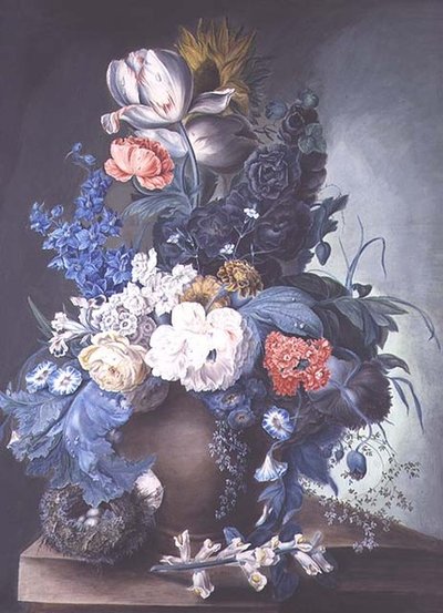 瓶の中の花と鳥の巣のグループ 作： Mrs.Margaret Meen