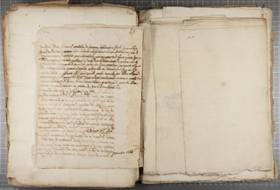 ウルビーノなどのムティオオディによるドローイングのポートフォリオ、p120、verso、c.1635-40（製本された紙にペンとインク） 作： Muzio Oddi