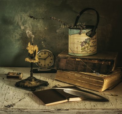  作： Mykhailo Sherman
