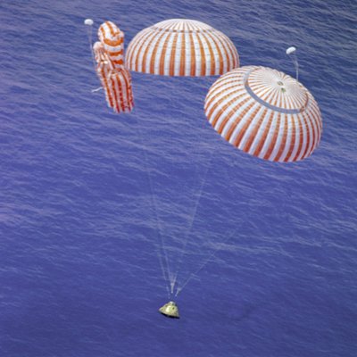 アポロ 15 号 - NASA、1971 年。 作： NASA Images