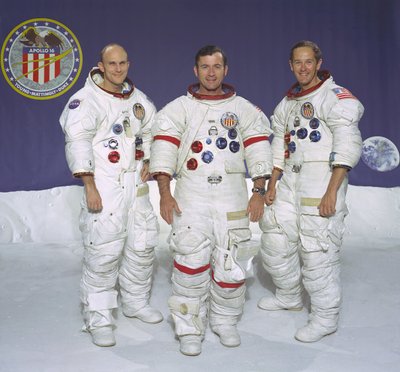 アポロ 16 号 - NASA、1972 年。 作： NASA Images