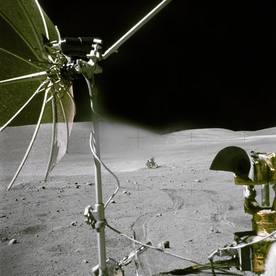 アポロ 16 号 - NASA、1972 年。 作： NASA Images