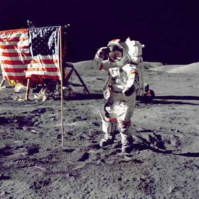 アポロ 17 号 - NASA、1972 年。 作： NASA Images