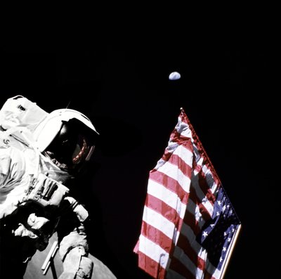 アポロ 17 号 - NASA、1972 年。 作： NASA Images