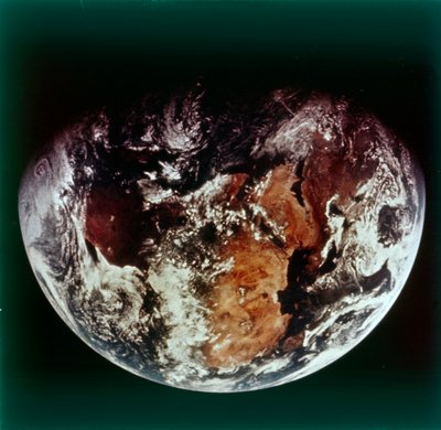 宇宙から見た地球 - アフリカ、1980 年代。 作： NASA Images
