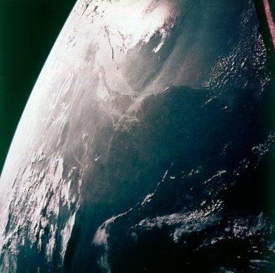 宇宙から見た地球 - 湾岸、ヒューストン、ガルベストン湾、アメリカ、1980 年代。 作： NASA Images