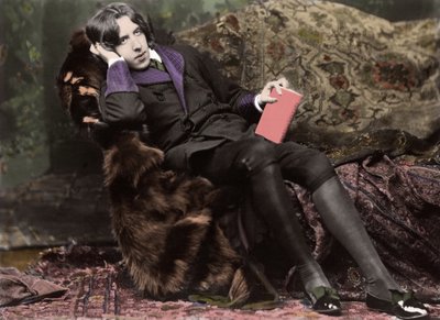 ナポレオン・サロニー（1821-1896）によるオスカー・ワイルド（1854-1900）の肖像（1882年頃）（写真 作： Napoleon Sarony